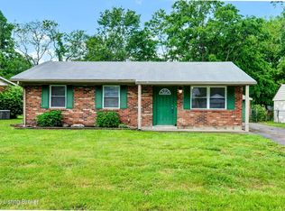 9504 Slayton Ct, Louisville, KY 40229
