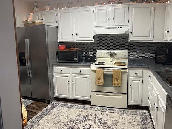 5th image of 1066 Pebble Dr #1066