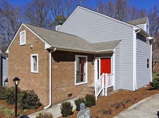 129 Clancy Cir, Cary, NC 27511