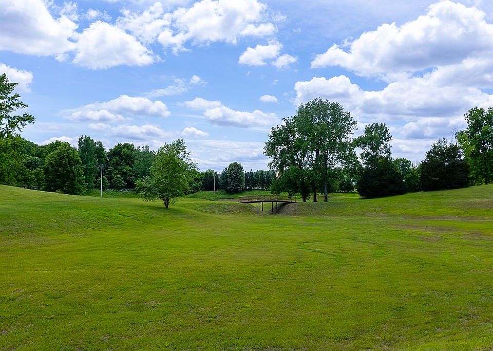 1st image of 420 Park Dr Lot 6-7