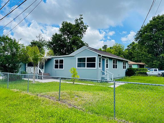 4th image of 2801 Forest Blvd