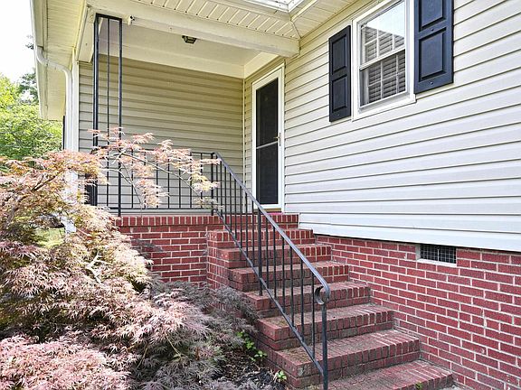 5th image of 108 Woodland Dr