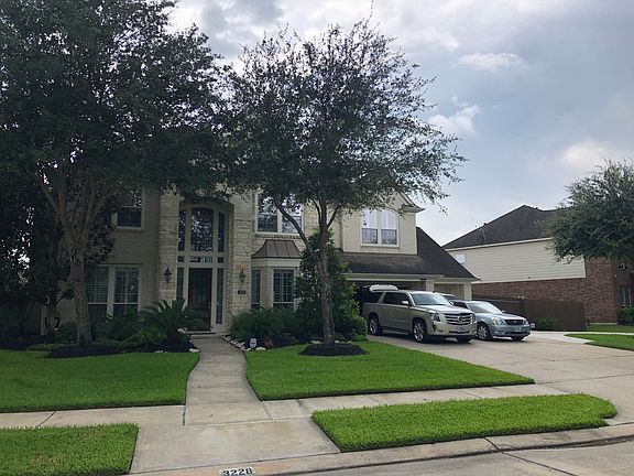 2nd image of 3228 Salisbury Ct