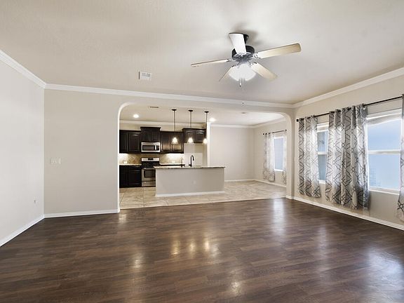 4th image of 5613 Rodeo St