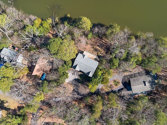 2nd image of 13020 Sky View Ln