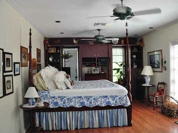 2nd image of 316 Bayberry Dr