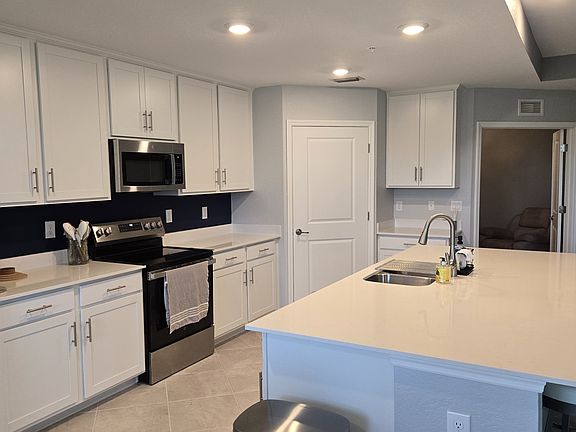 4th image of 14281 Heritage Landing Blvd #1413