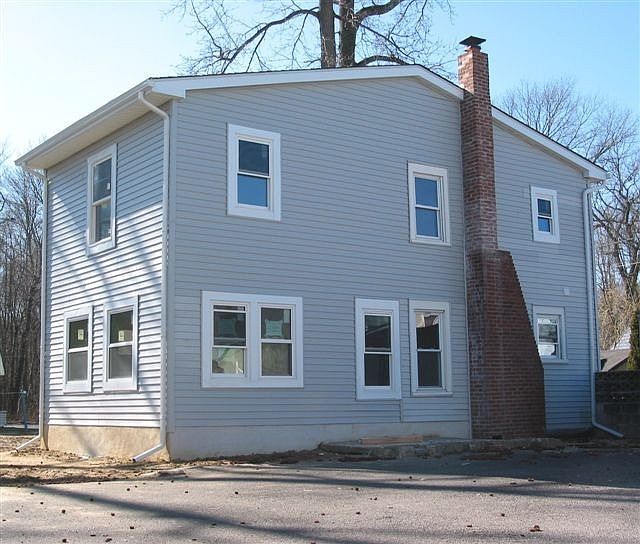 2nd image of 625 Delaware Ave