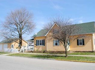 534 W 5th St, Rushville, IN