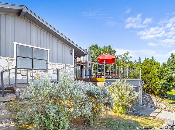 5th image of 1603 Quinlan Creek Dr