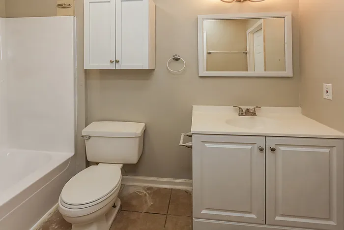 2038 Red Oak Dr — Photo 9