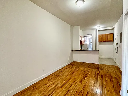 Rented by Compass | media 3