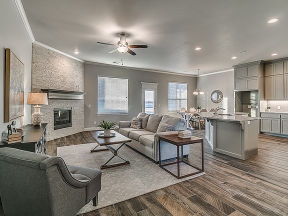 3rd image of 11633 Mallorca Dr