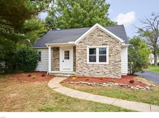 6421 Dora Blvd, Independence, OH 44131