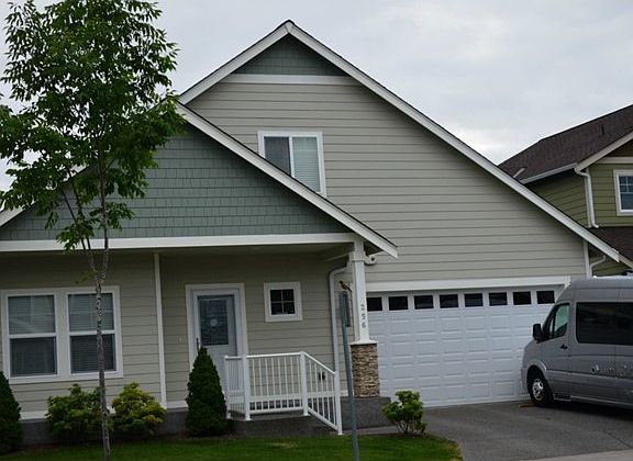 4th image of 256 Bruhn Ln N