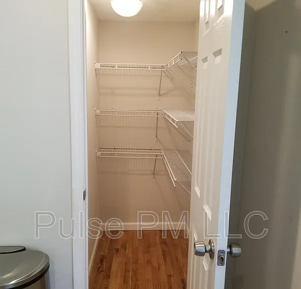 58 Tower Hill Rd — Photo 9