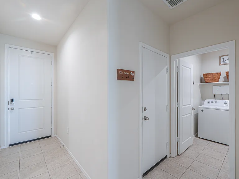 36065 W San Sisto Ave — Photo 16