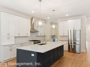 3116 N Clybourn Ave #1S, Chicago, IL 60618