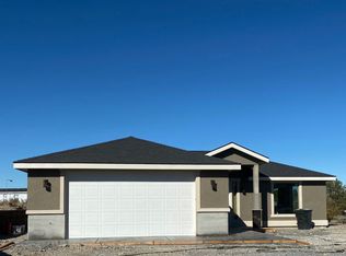 607 Washington Pl SW #607, Mattawa, WA 99349