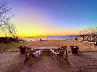 11 Cliff Dr, Sag Harbor, NY 11963