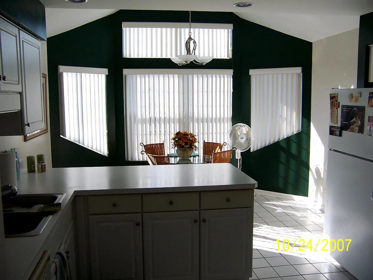 Building Photo - 105 Ione Dr #B