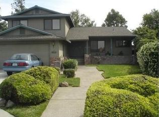 6212 E Arapaho Ct, Manteca, CA 95336