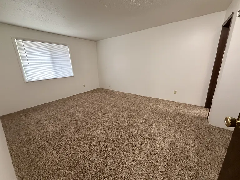 Winding Hills Apartments — Photo 128