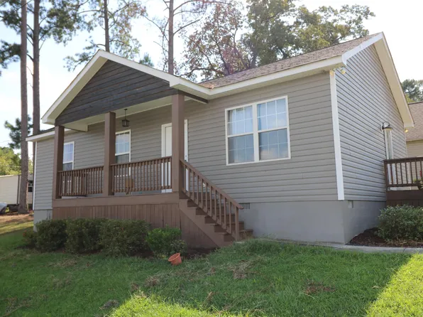 1010 1st Pl S, Pell City, AL 35125