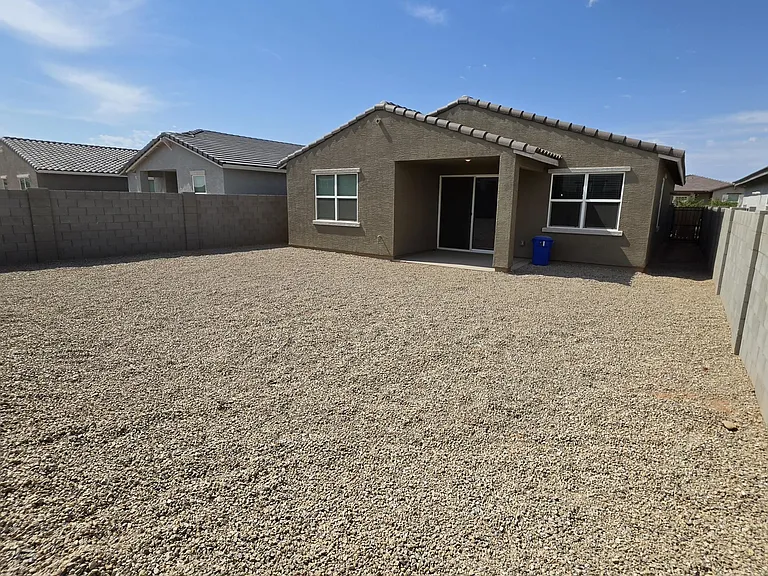 37098 W Prado St — Photo 23
