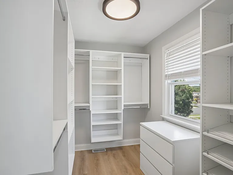 54 Allan Dr — Photo 26