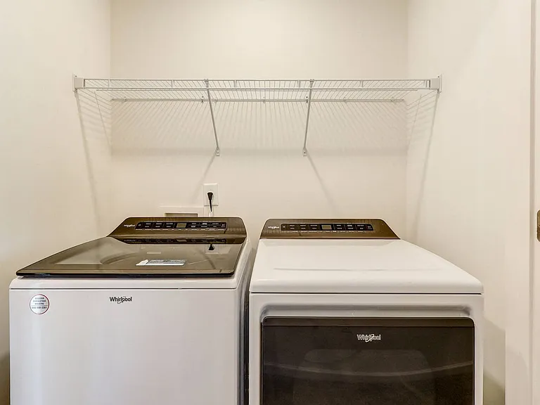 Highland Townhomes — Photo 15