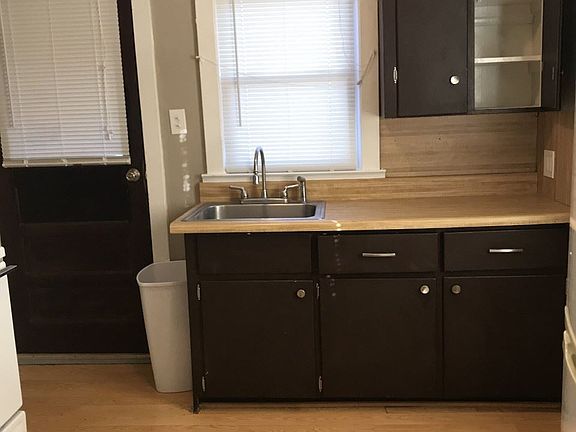 2076 Kitchen