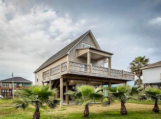 2836 Gulfview Ln, Crystal Beach, TX 77650
