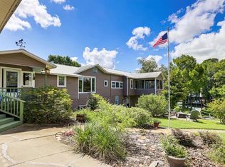 20906 River Dr, Dunnellon, FL 34431