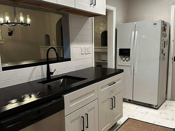 Kitchen (2021)