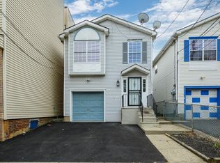 114 Watson Ave Floor 1, Newark, NJ 07112