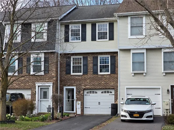 4423 Heritage Dr, Liverpool, NY 13090