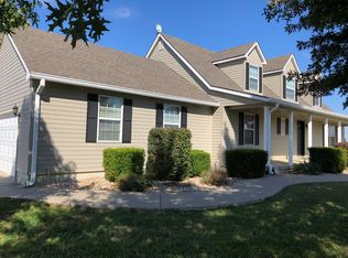 8525 Gray Rd, Thayer, KS 66740