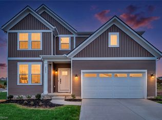 3663 Great Windsor Ln, Uniontown, OH 44685