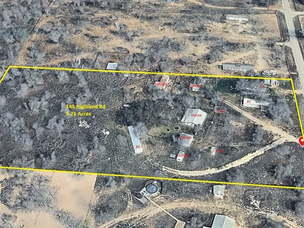 145 Highland Rd, Poteet, TX 78065