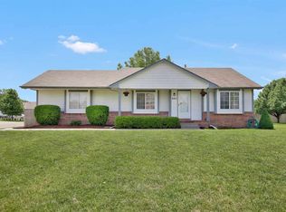 6315 N Chisholm Pointe Ct, Wichita, KS 67219
