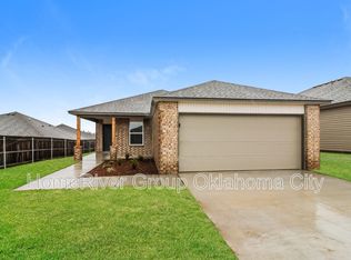 3115 Valley Dr, Chickasha, OK 73018