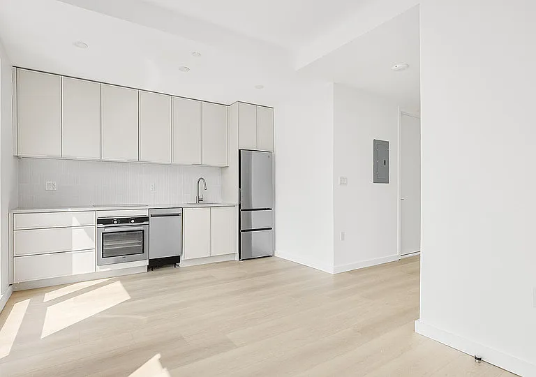 150 Lawrence St #1814 — Photo 5