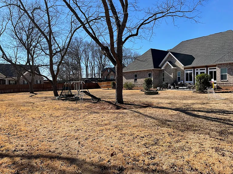 215 Stacy Ln — Photo 62