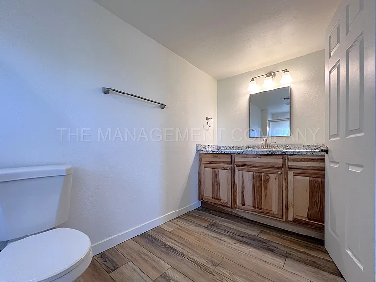 3536 N 2300 E — Photo 15