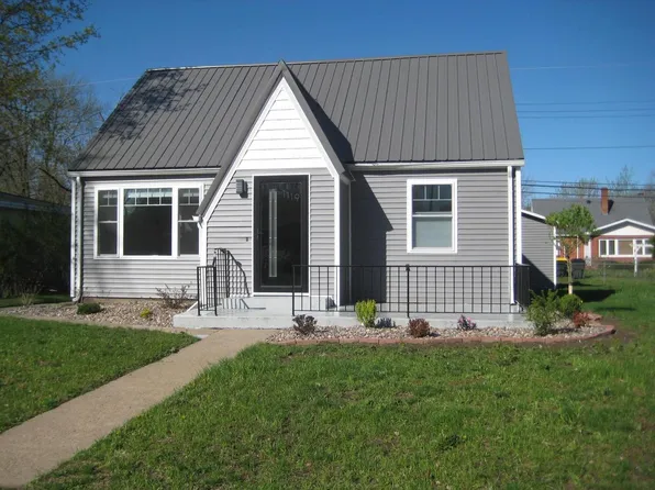 1119 South 11th Street, Prairie Du Chien, WI 53821