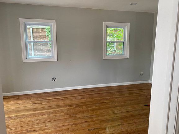 3rd image of 187-16 Brinkerhoff Ave
