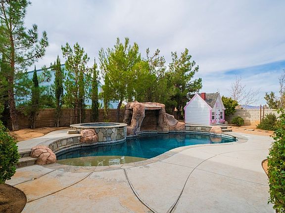 5th image of 41543 Manzanita Dr