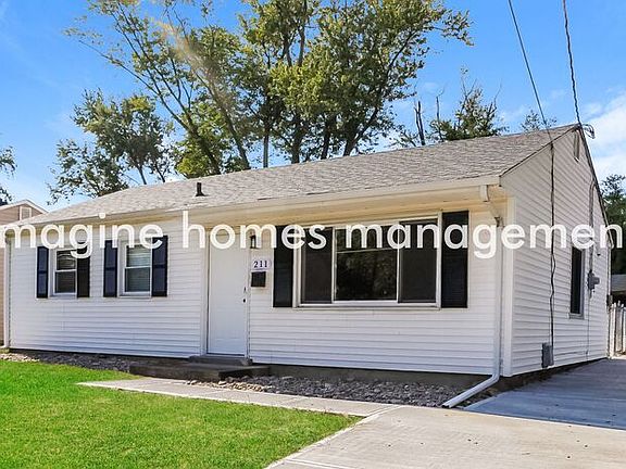4th image of 211 E Circle Dr