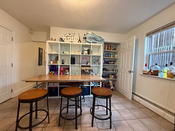 3rd image of 235 Charles St #1